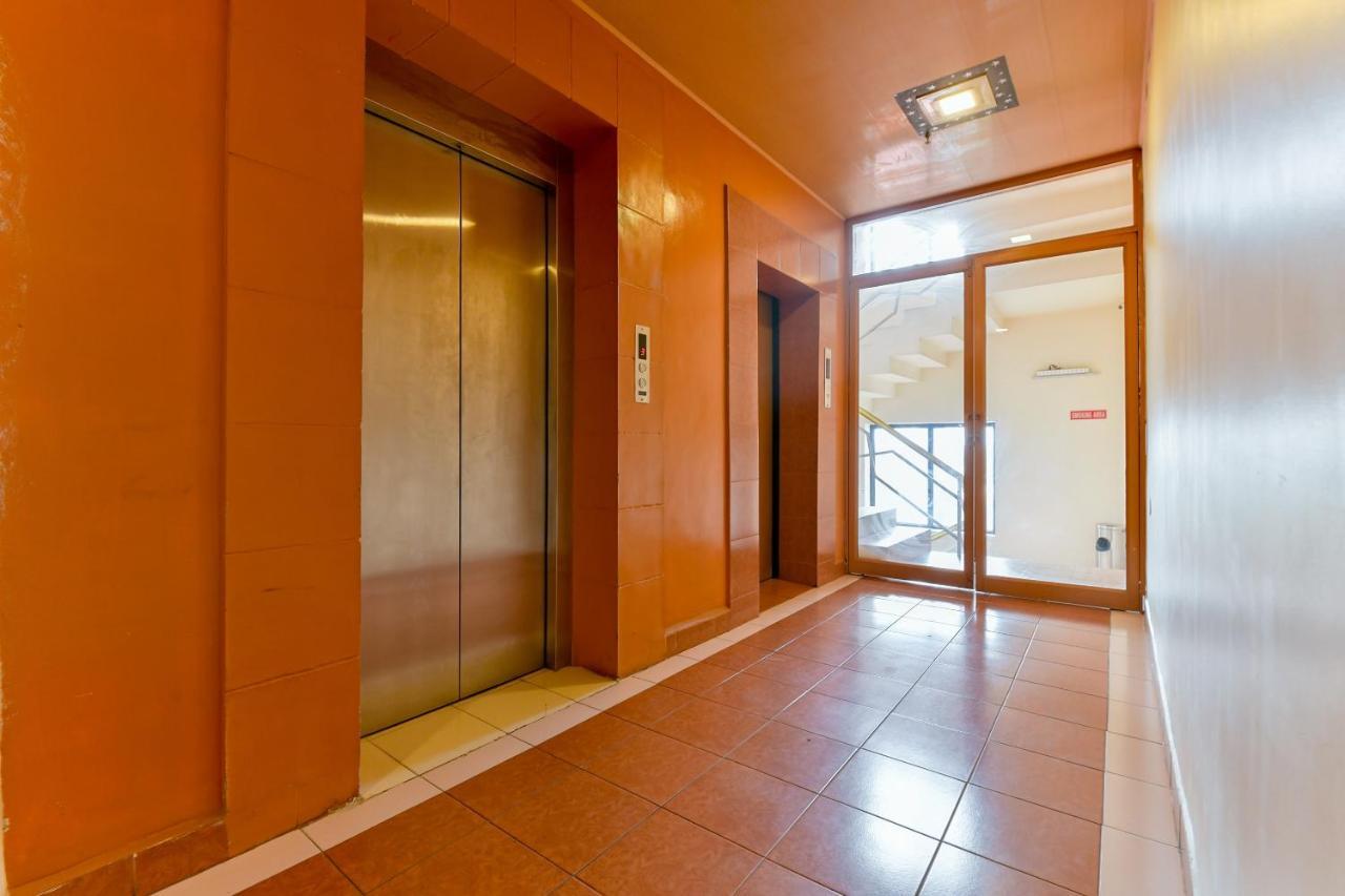 Oyo Flagship 9560 Hotel Bellwether Kochi エクステリア 写真